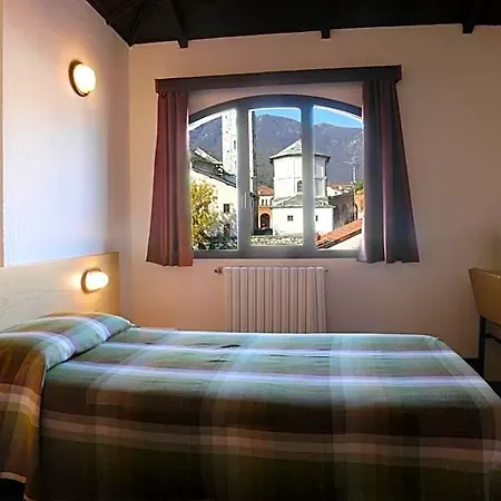 Eden Hotel 3*